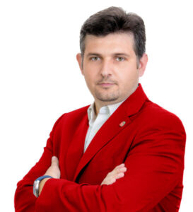Picture of Óscar Amador